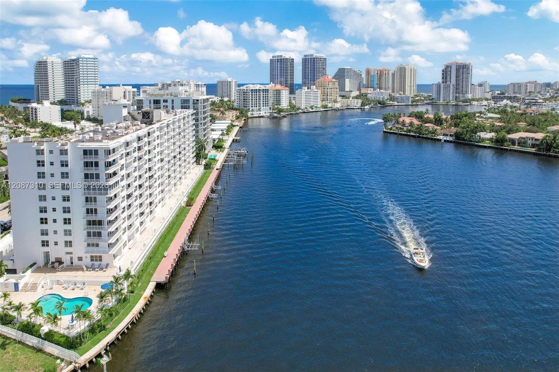Condo in Fort Lauderdale, Florida, United States 4 - 19025180