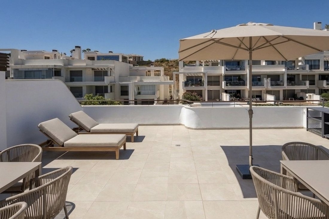 Penthouse in Estepona, Andalusia, Spain 2 - 19028011