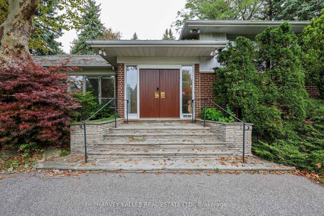 House in Toronto, Ontario, Canada 5 - 19031769