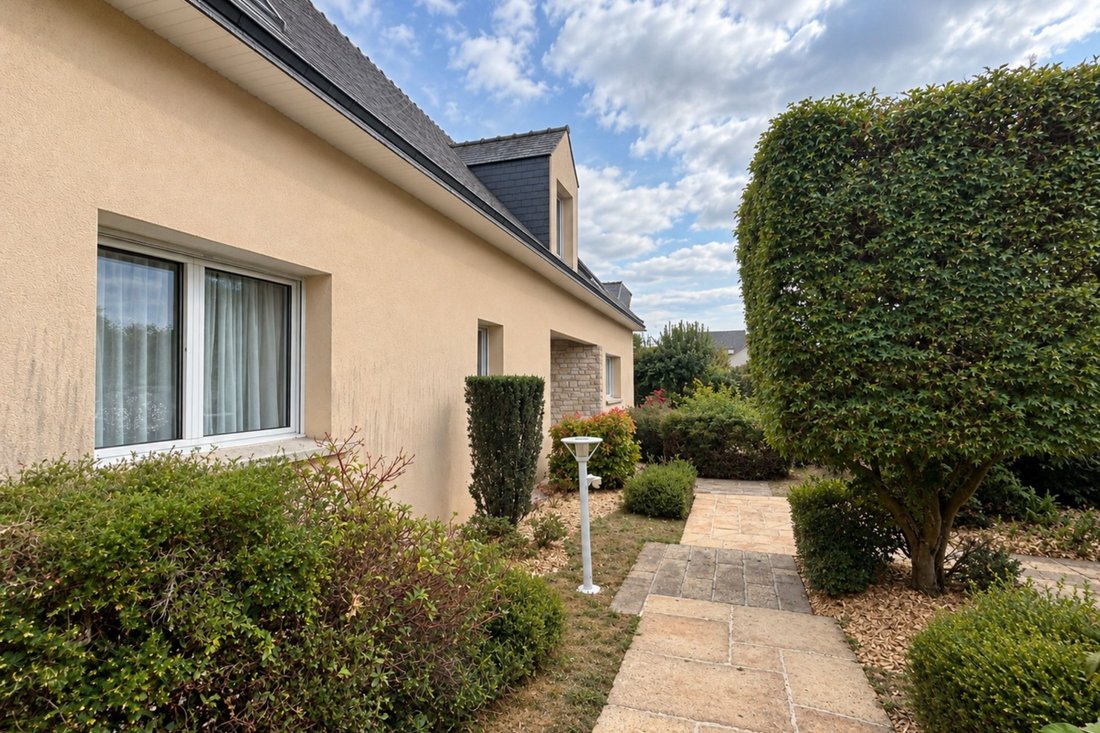 House in Centre Peri, Saint-Ave, France 2 - 19024594