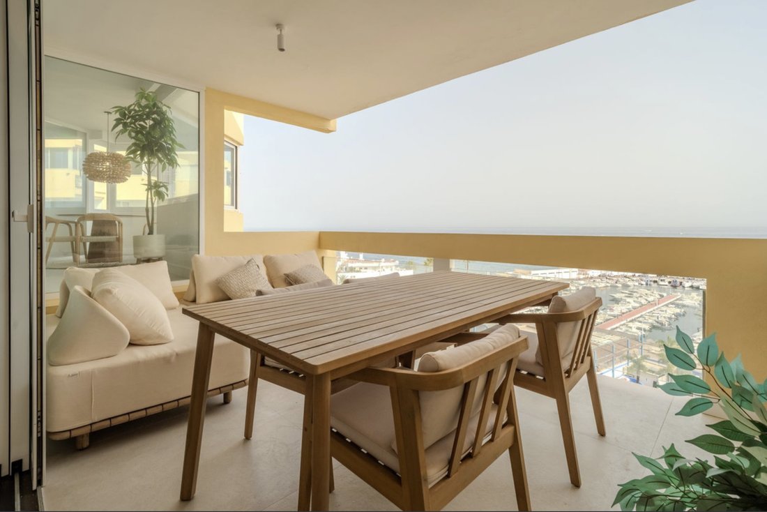 Apartment in Marbella, Andalusia, Spain 3 - 19027973