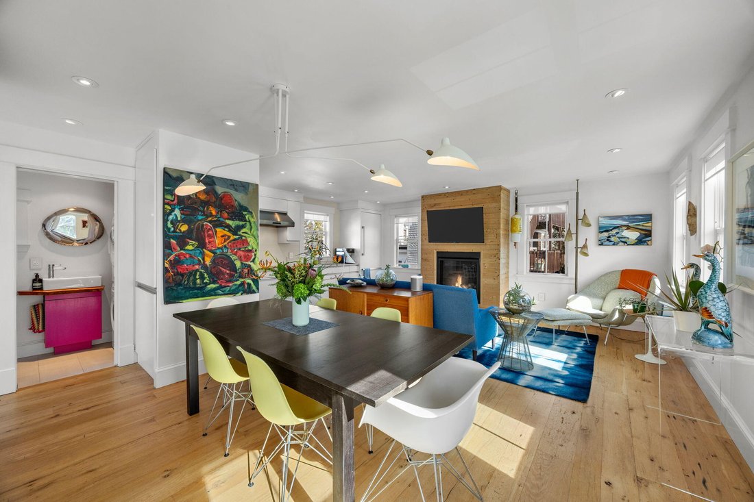 Condo in Provincetown, Massachusetts, United States 2 - 19028158