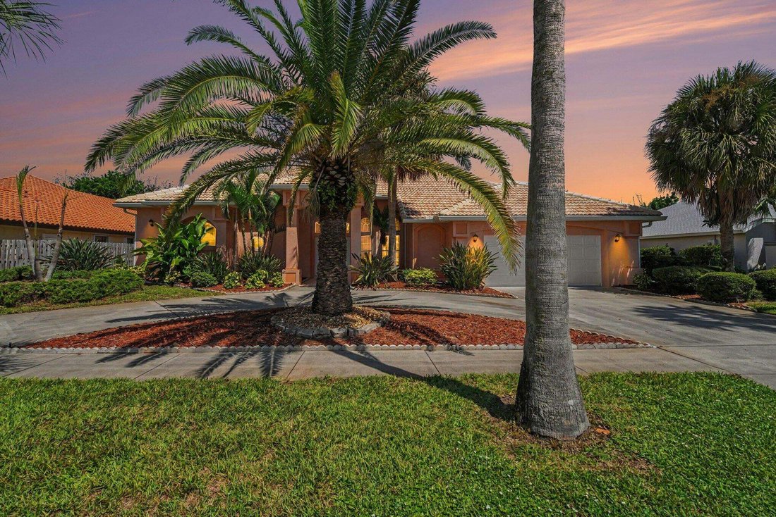 House in Indian Harbour Beach, Florida, United States 1 - 19024195