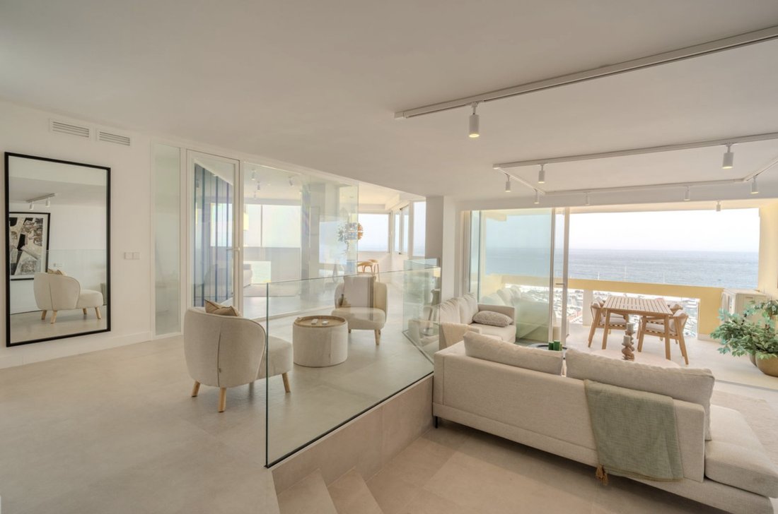 Apartment in Marbella, Andalusia, Spain 2 - 19027973