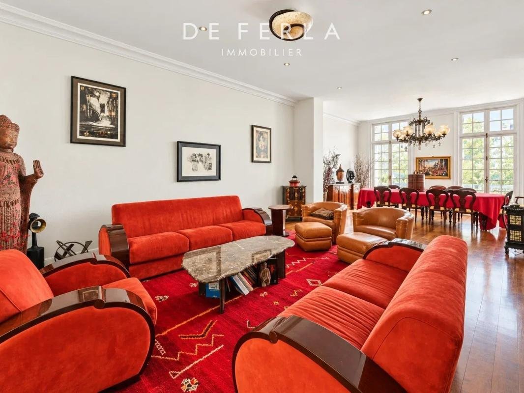 Apartment in Porte Dauphine, Paris 16e Arrondissement, Paris 2 - 19032843