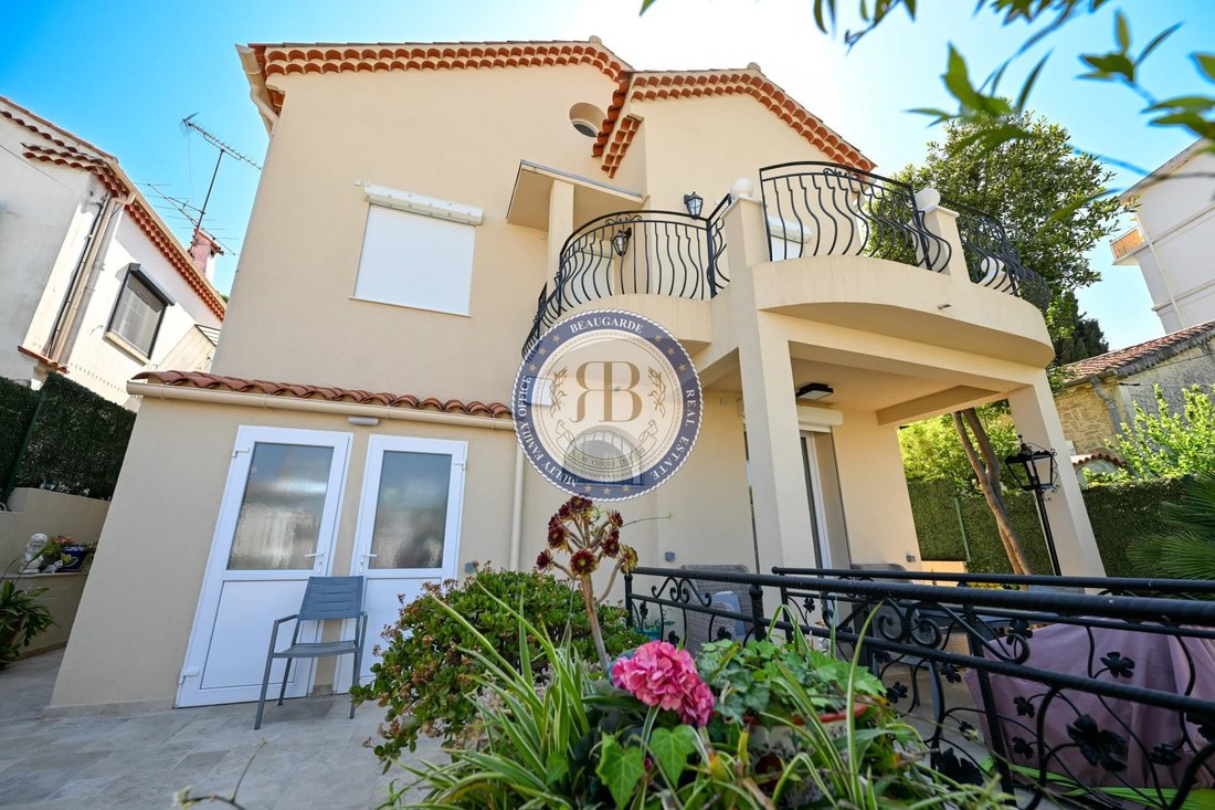Casa en Plaza de Gaulle, Antibes, Francia 1 - 18672605