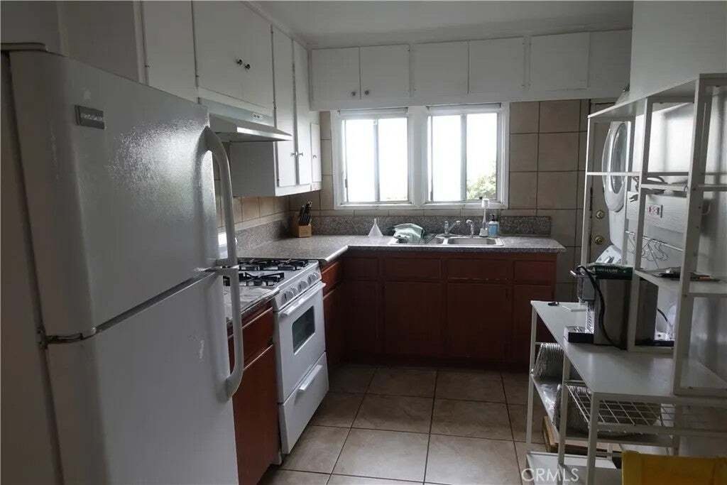 Condo in Los Angeles, California, United States 3 - 19029411