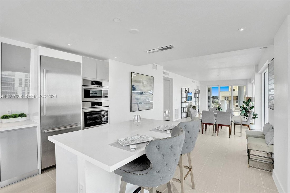 Condo in Fort Lauderdale, Florida, United States 5 - 19025170