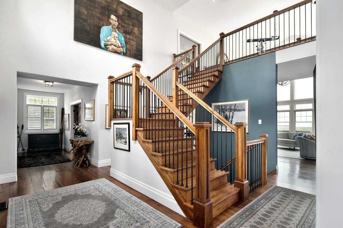 House in Collingwood, Ontario, Canada 3 - 19022312
