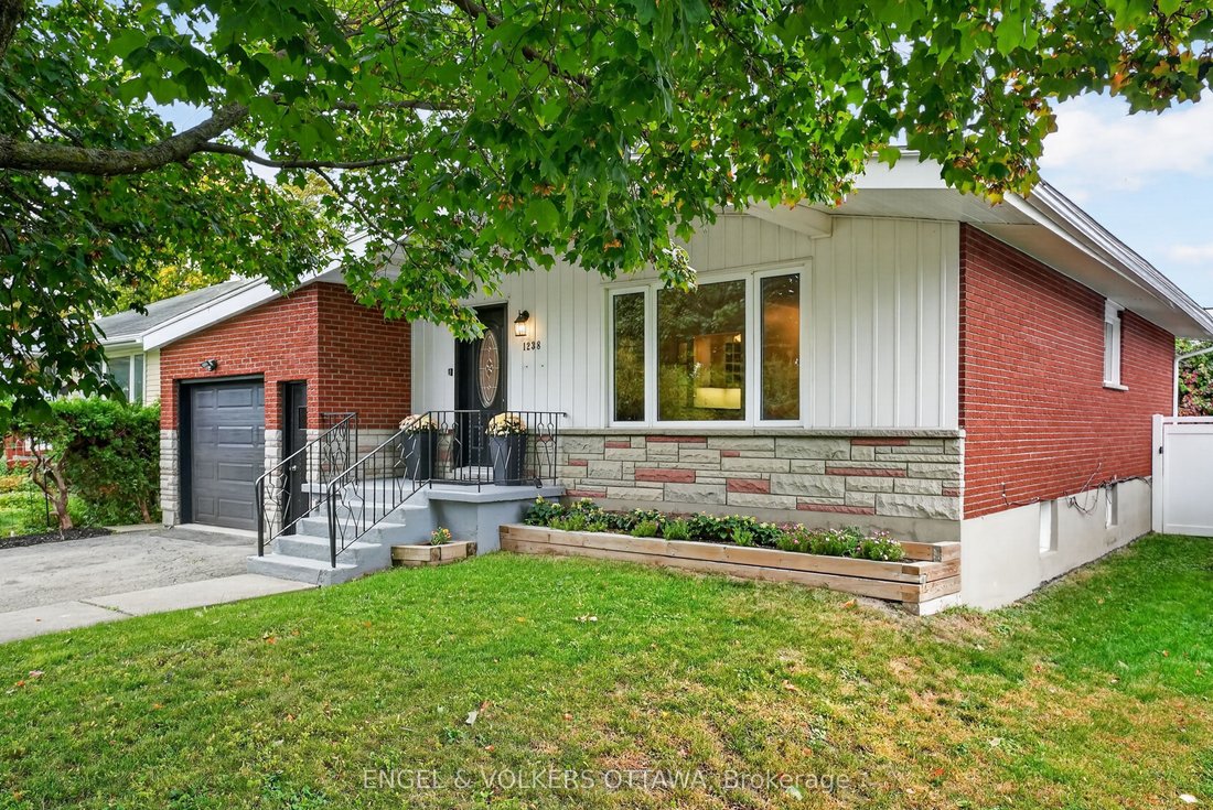 House in Ottawa, Ontario, Canada 3 - 19025172
