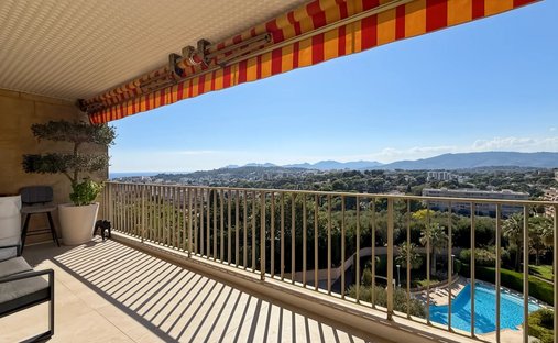 Wohnung in Mougins, Provence-Alpes-Côte d'Azur, Frankreich 1