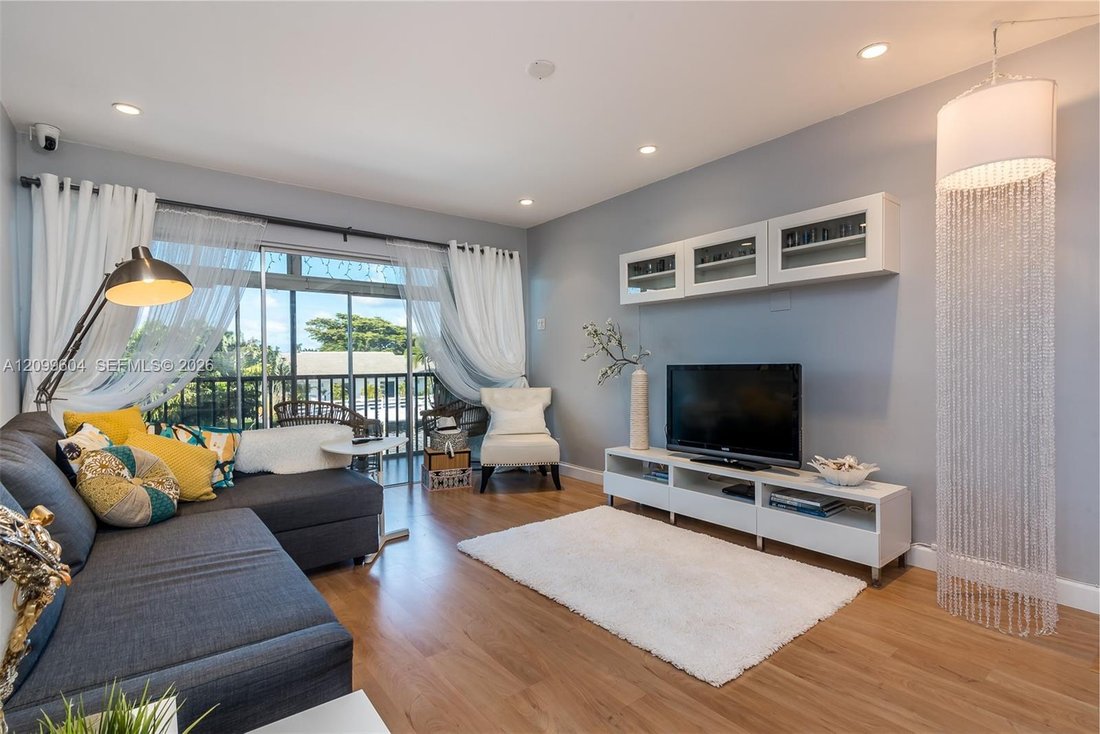 Condo in Fort Lauderdale, Florida, United States 5 - 19031222