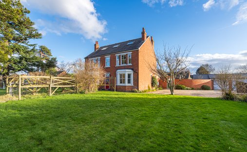 Casa en Staverton, Inglaterra 1