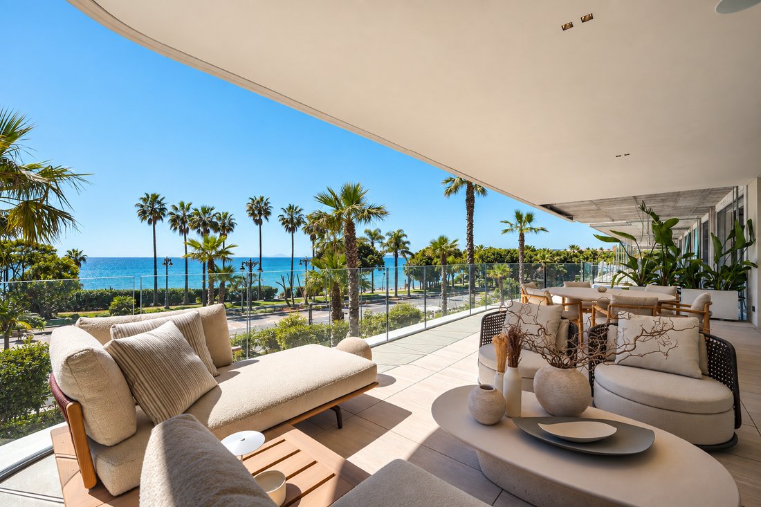 Apartment in Estepona, Andalusia, Spain 1 - 19027627