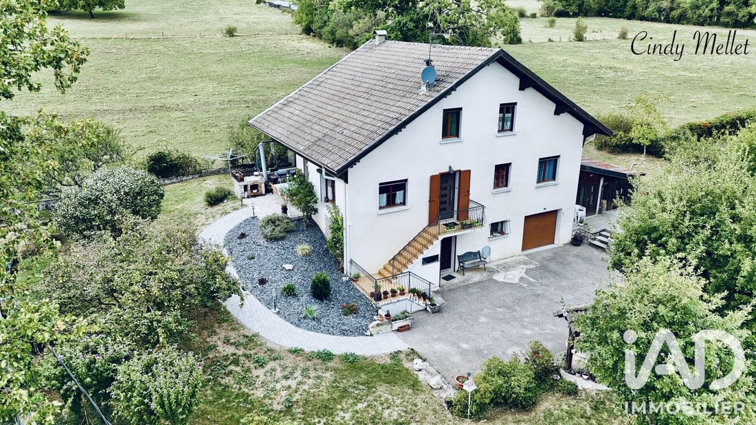 Casa en Thoiry, Auvernia-Ródano-Alpes, Francia 1 - 19028711