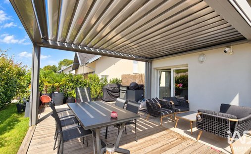 Appartement à Mouxy, Auvergne-Rhône-Alpes, France 1