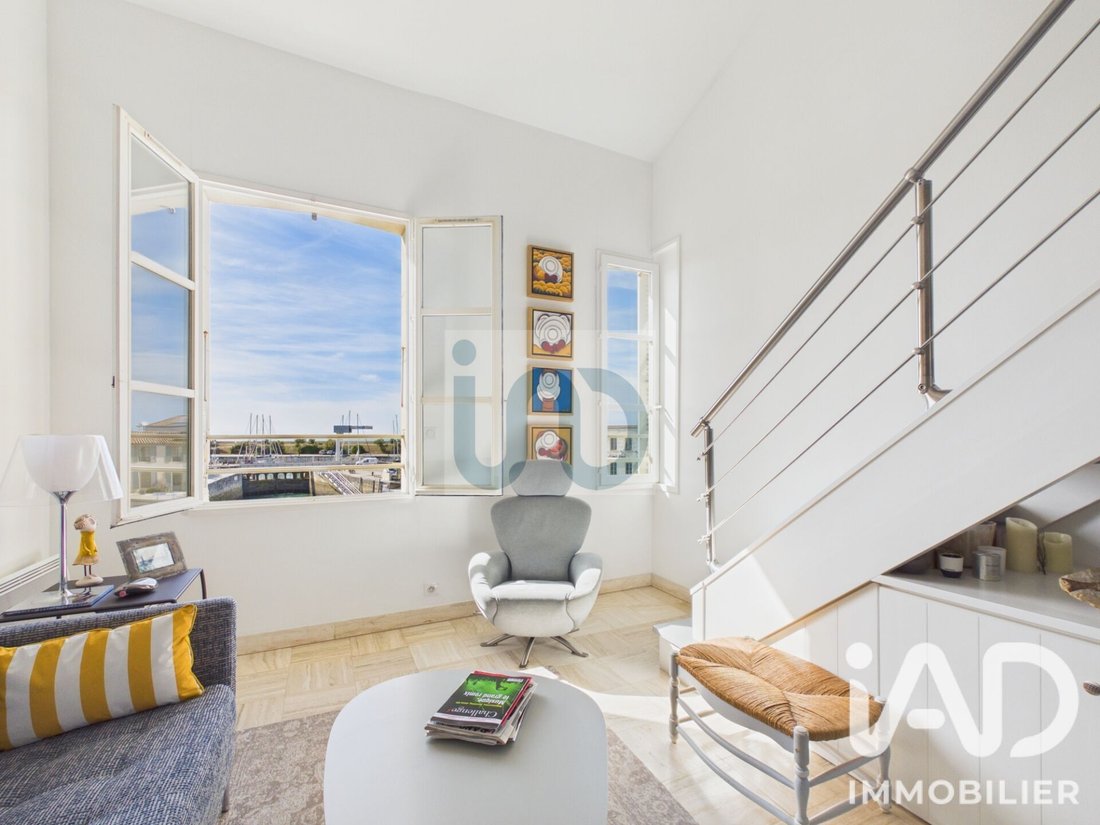 Appartement à France 4 - 19028721