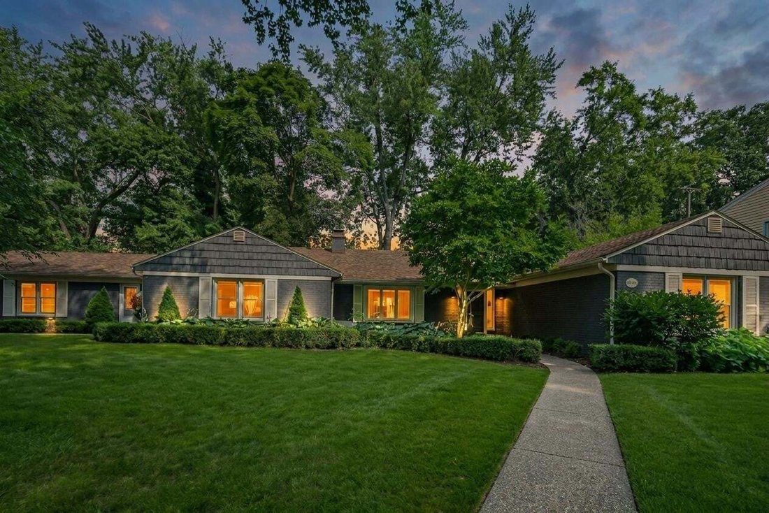 Maison à East Grand Rapids, Michigan, États-Unis 1 - 18740471