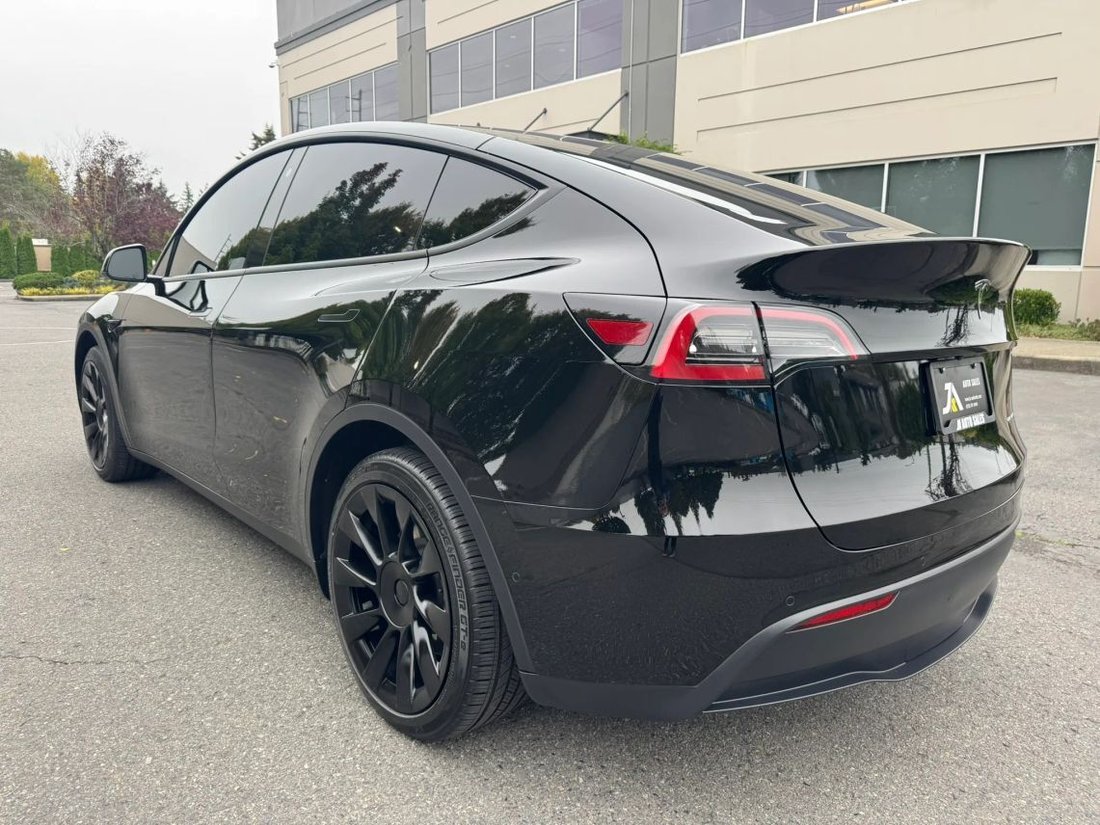 Suv in Bellevue, WA, United States 5 - 19031368