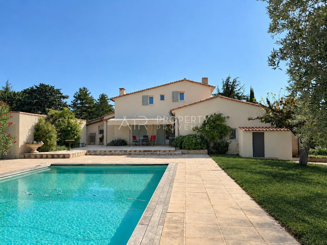 House in Lourmarin, Provence-Alpes-Côte d'Azur, France 1 - 16140724