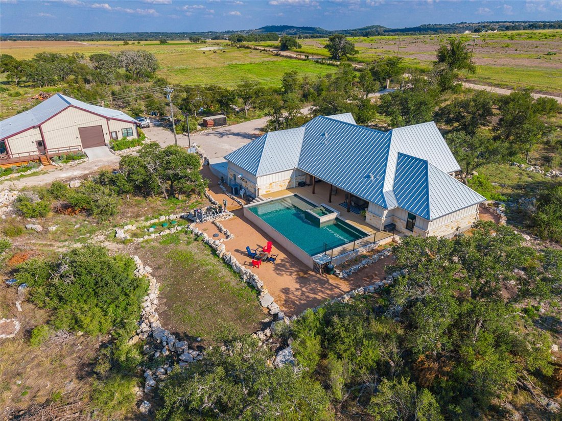 House in Fredericksburg, Texas, United States 2 - 19024008