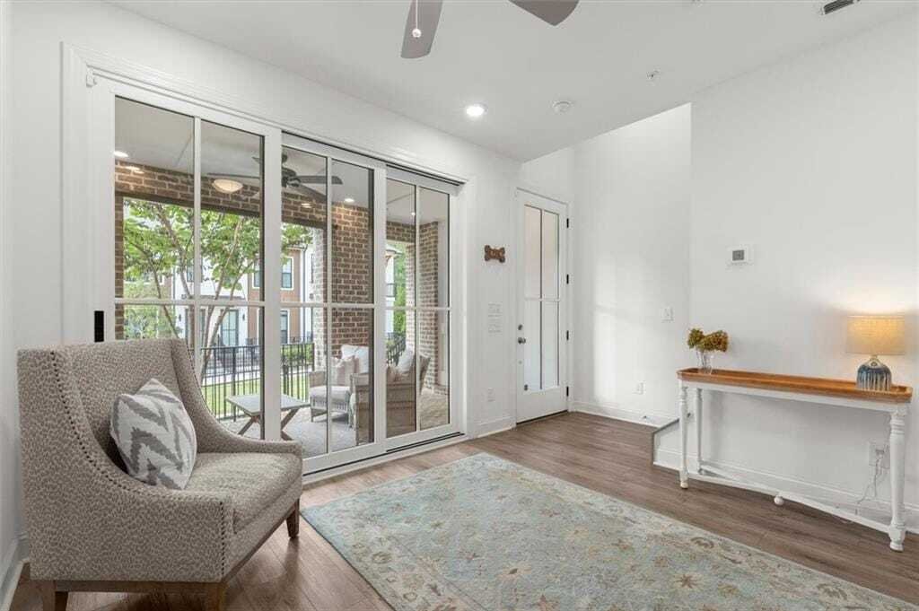 Townhouse in Alpharetta, Georgia, United States 3 - 19023313