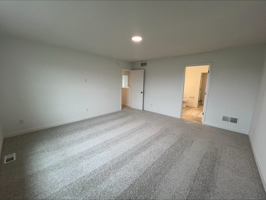 House in Centerville, Minnesota, United States 3 - 18634754