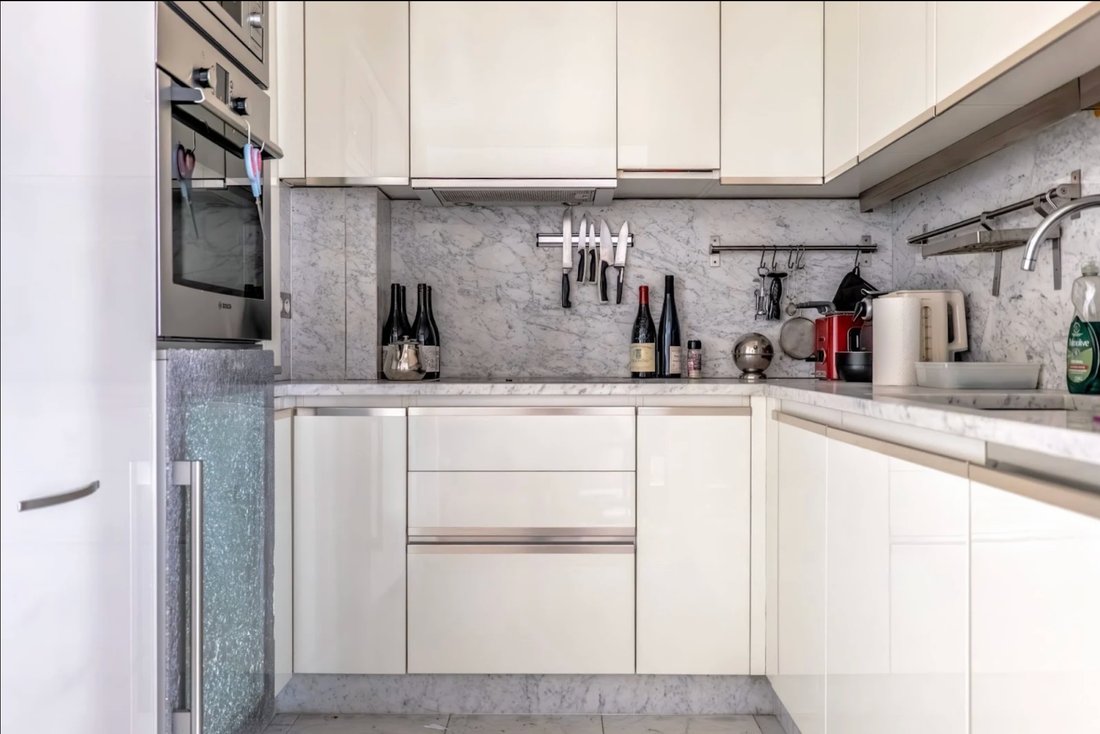 Apartment in Montorgueil-Saint Denis, Paris 2e Arrondissement, Paris 3 - 19027983