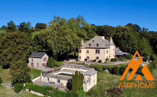 Château en Arrondissement d'Aurillac, Auvergne-Rhône-Alpes, France 1