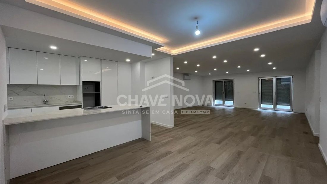 Appartamento a Oliveira do Douro, Oporto, Portogallo 2 - 19027153