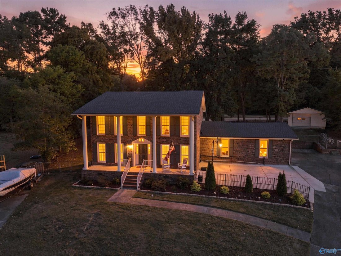 House in Redstone Arsenal, Alabama, United States 1 - 19026850