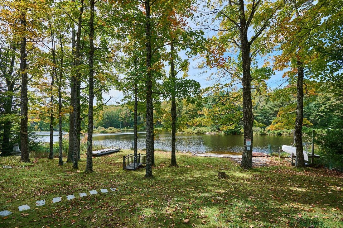 House in Becket, Massachusetts, United States 1 - 19031241