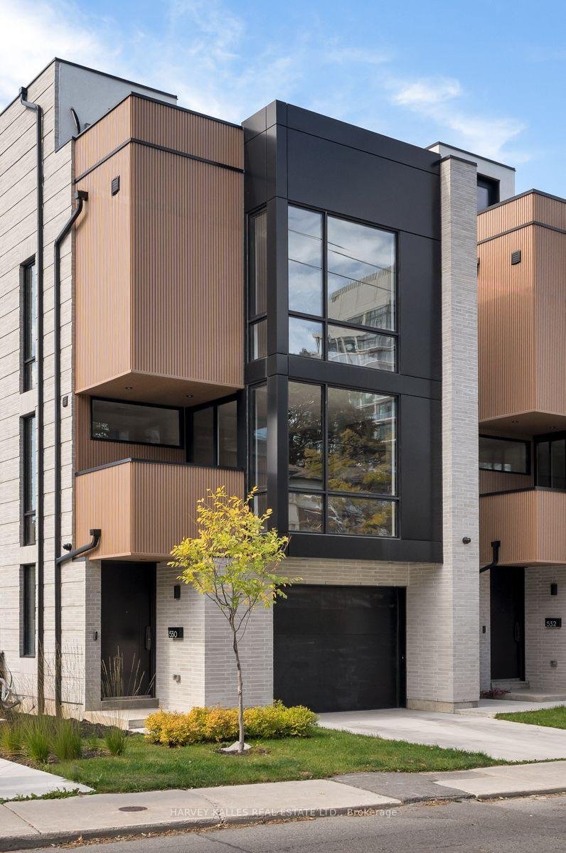 House in Toronto, Ontario, Canada 1 - 19031773