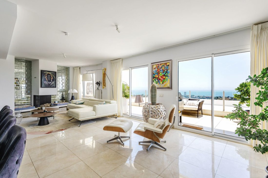 Penthouse in Marbella, Andalusia, Spain 4 - 19027982