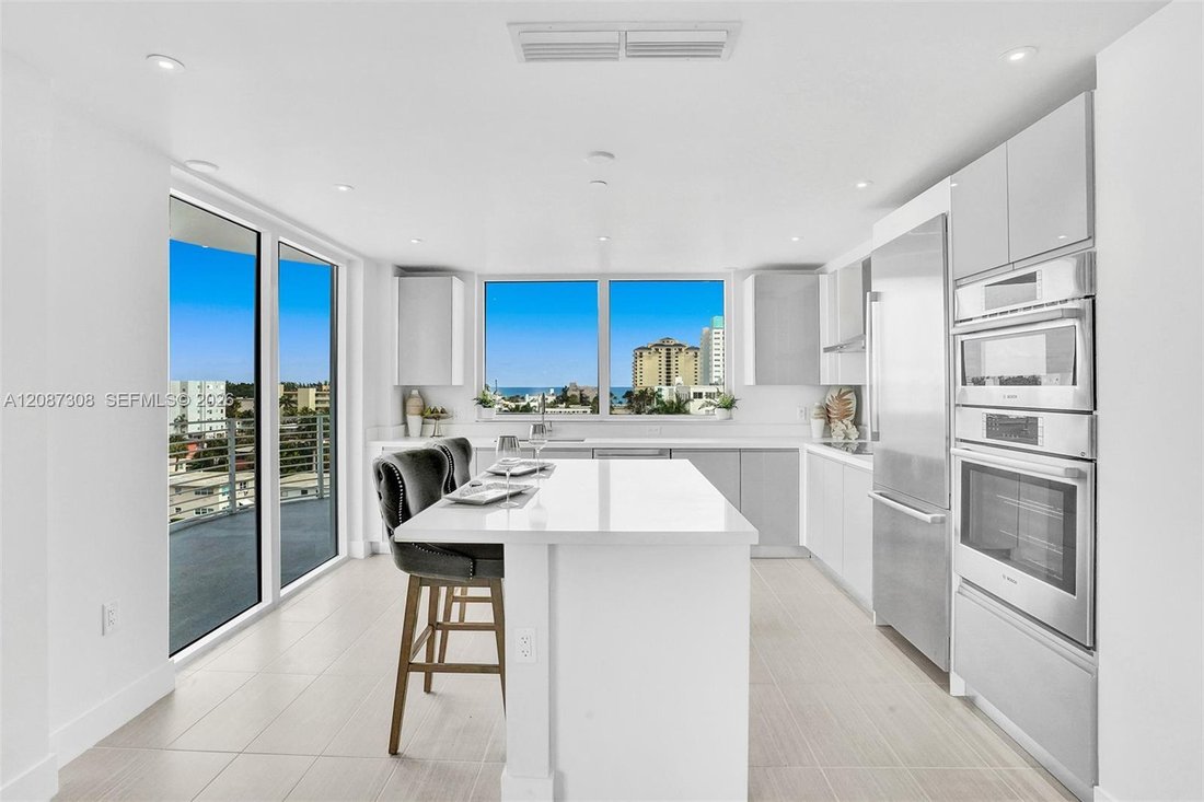 Condo in Fort Lauderdale, Florida, United States 3 - 19025170