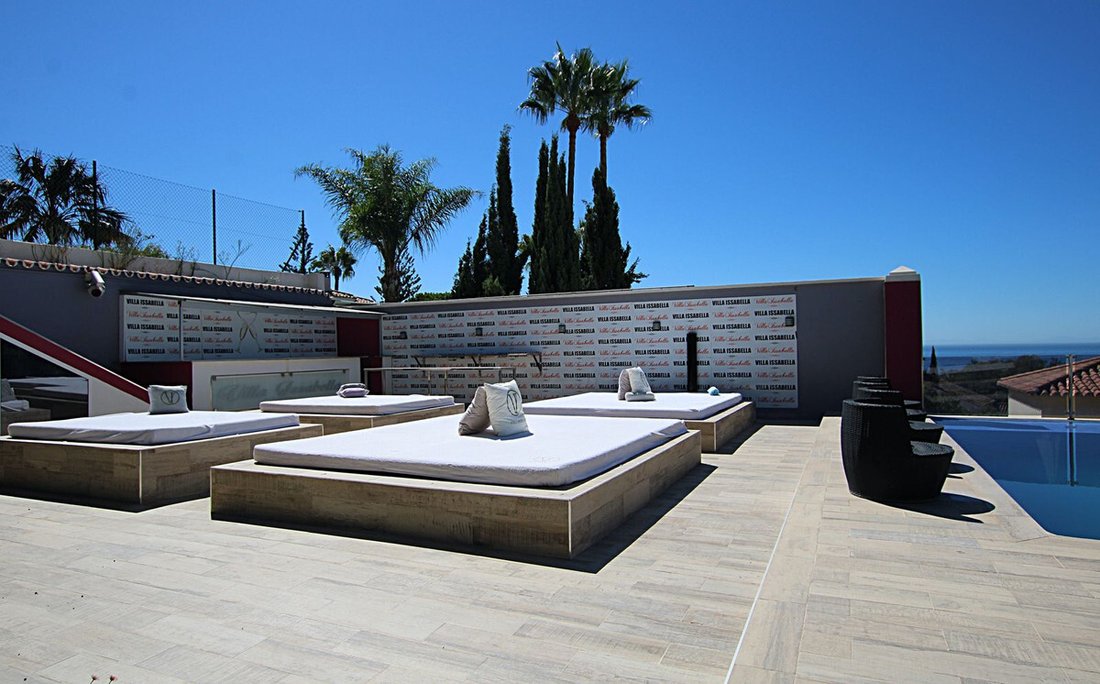 Villa in Elviria-Cabopino, Marbella, Spanien 5 - 12295840