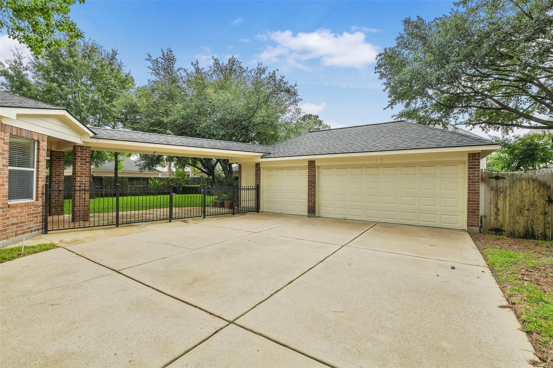 House in Houston, Texas, United States 2 - 19027678