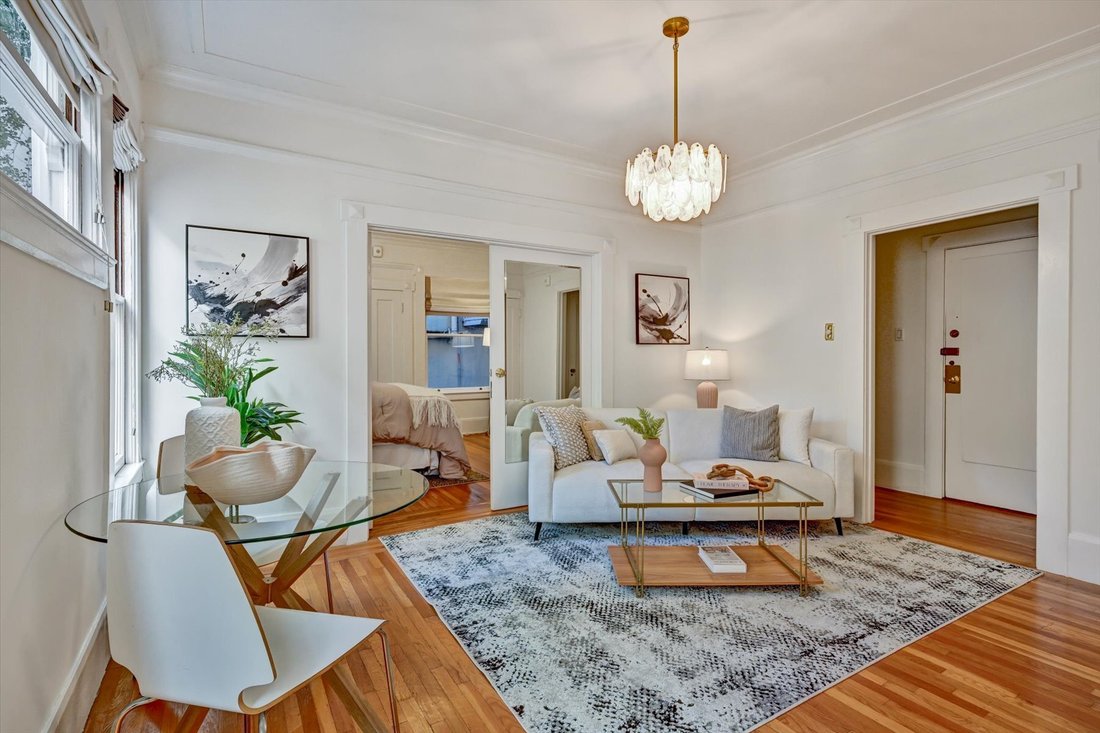 Condo in San Francisco, California, United States 3 - 19026593