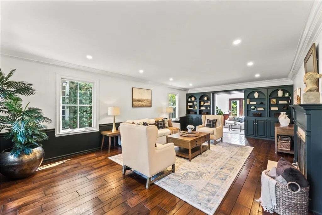 House in Signal Hill, California, United States 5 - 19027022