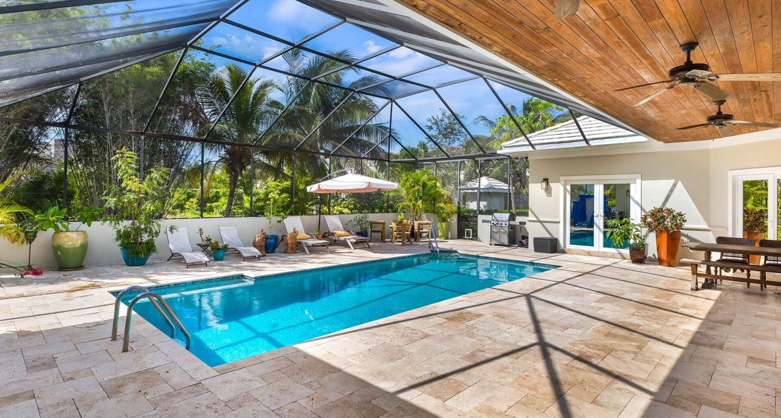 House in George Town, George Town, Cayman Islands 1 - 19020592