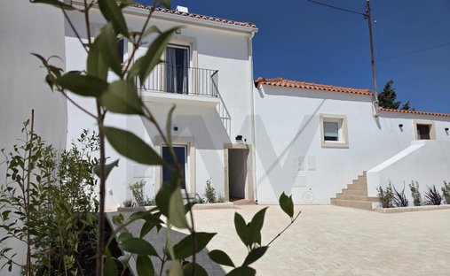 Townhouse in Porto Salvo, Lisbon, Portugal 1