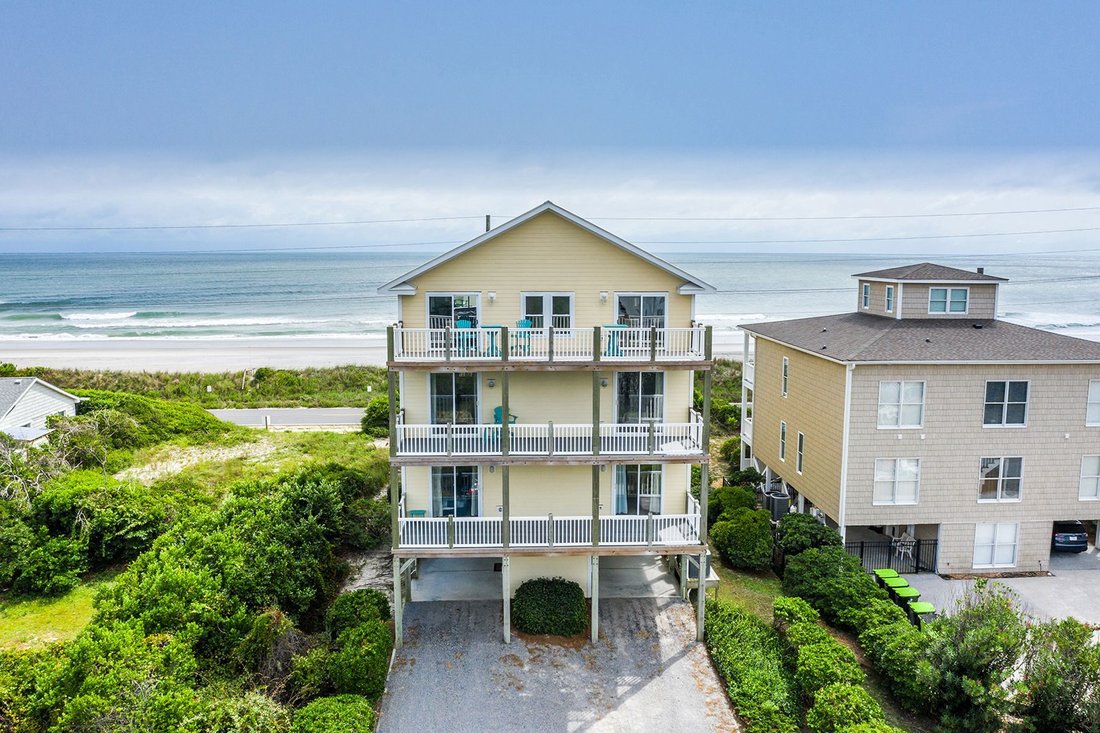 House in Topsail Beach, North Carolina, United States 2 - 19022404