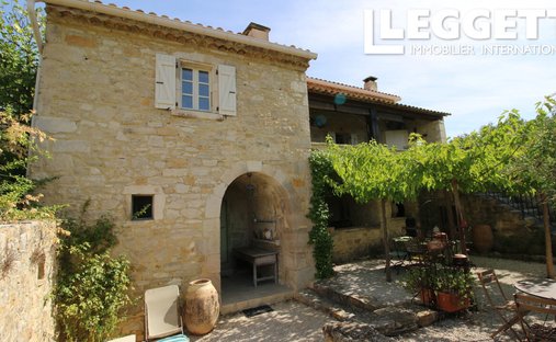 Villa in Barjac, Occitania, France 1