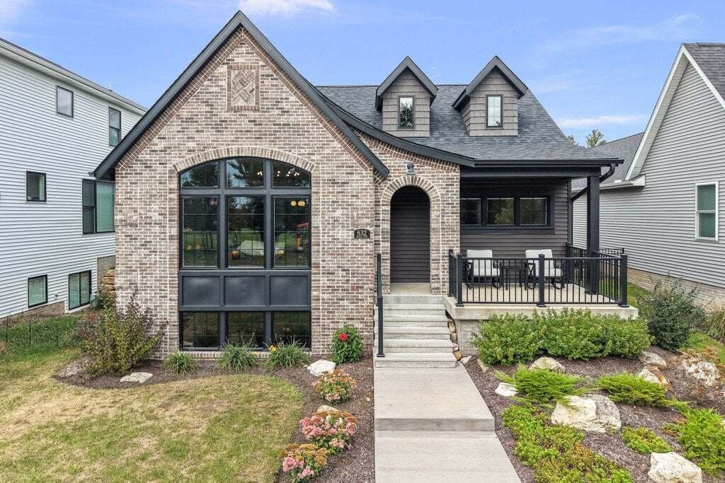 House in Bettendorf, Iowa, United States 1 - 19024069