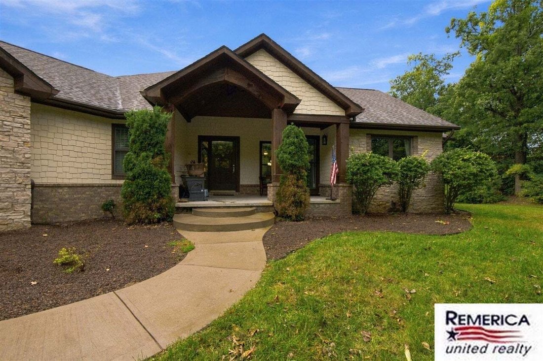 Condo in Brighton, Michigan, United States 1 - 19027397