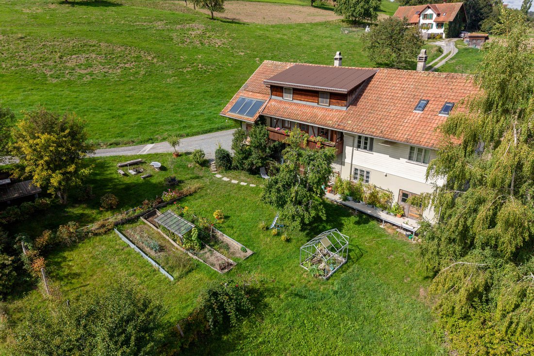 Casa a Bäretswil, Cantone di Zurigo, Svizzera 1 - 19030640