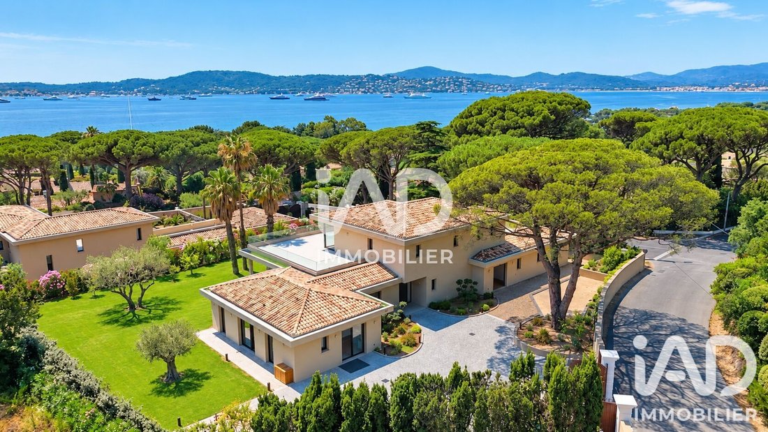 House in Grimaud, Provence-Alpes-Côte d'Azur, France 1 - 19028702