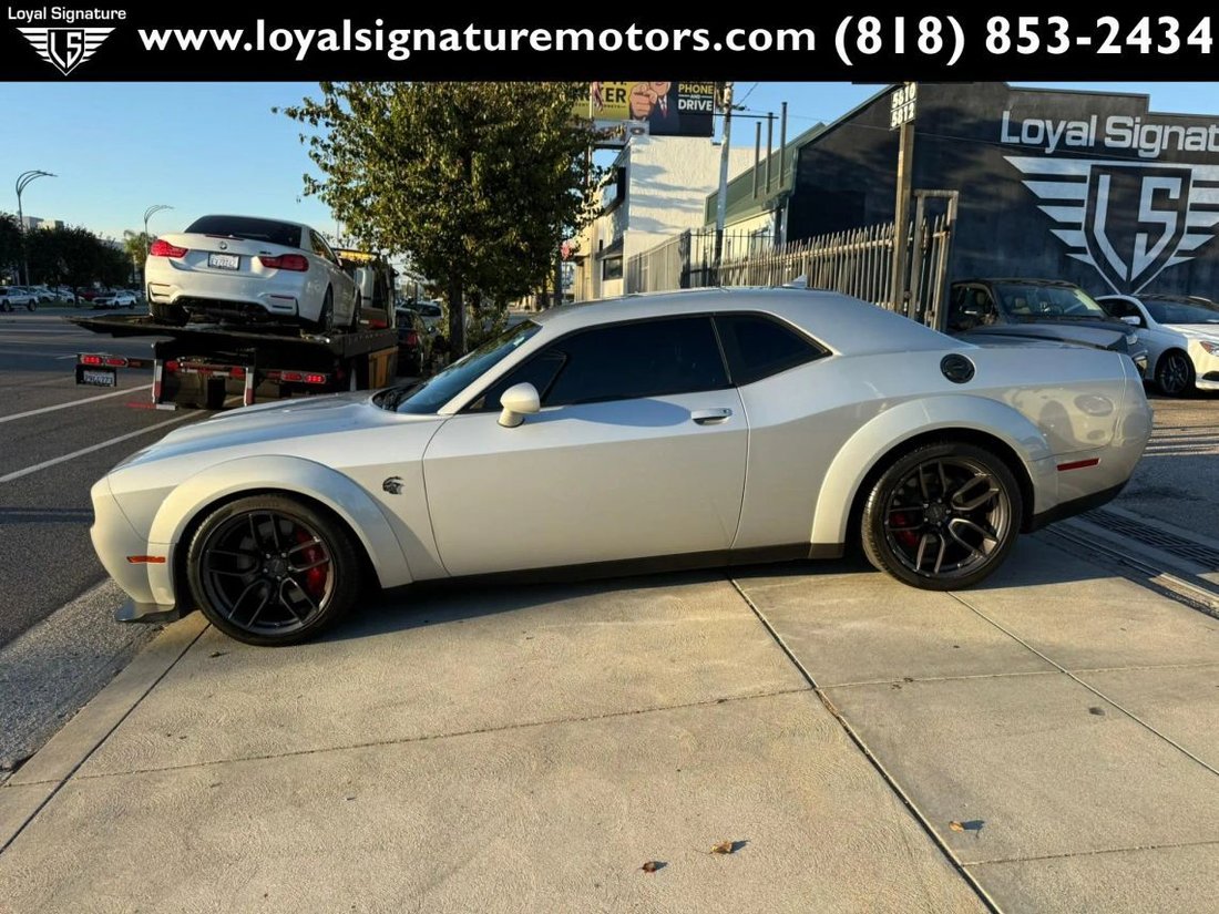 Coupe in Van Nuys, CA, United States 4 - 19033783