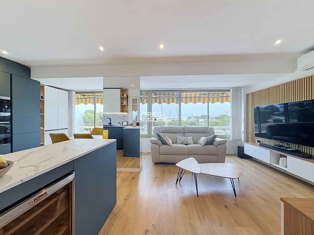 Apartment in Route de Grasse, Villeneuve-Loubet, France 2 - 19029860