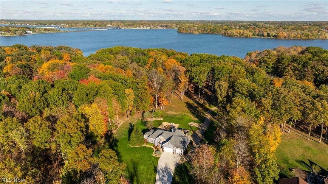 House in Lake Milton, Ohio, United States 4 - 19033530